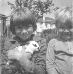 Meet your Posher, Jonesy